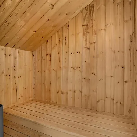 Pet Friendly In With Sauna Сasa de vacaciones *